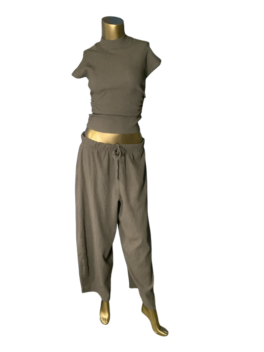 ZARA Grey Ribbed Mock Sweater Vest Top & Pants Set